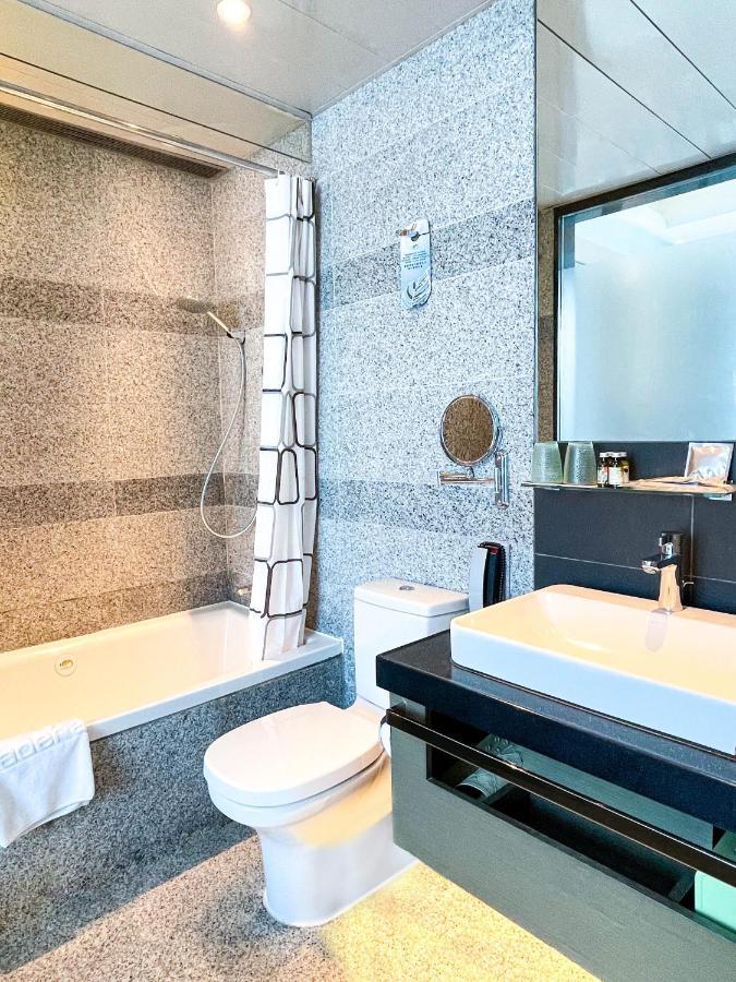 Hotel Madera Hong Kong Bagian luar foto